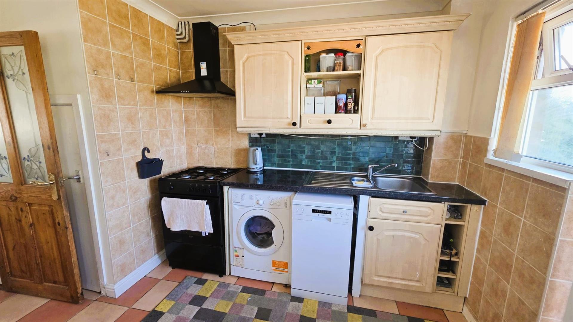 Tir Einon, Llanelli, SA14 9DF